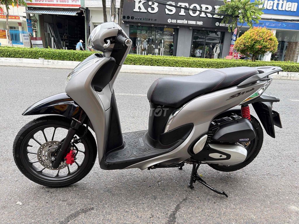 ✅✅ SH MORE 2021 ABS ODO 7000KM VỎ THEO XE CÒN CẶP. Mua bán Xe máy tại Thành phố Rạch Giá Kiên Giang được đăng bởi Kali  hình 3