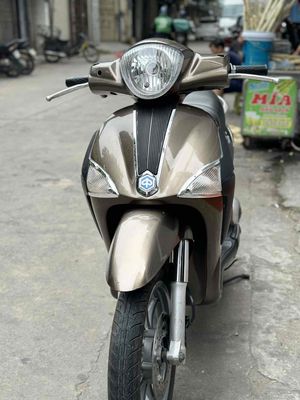 Piaggio Liberty màu Nâu tiết kiệm xăng