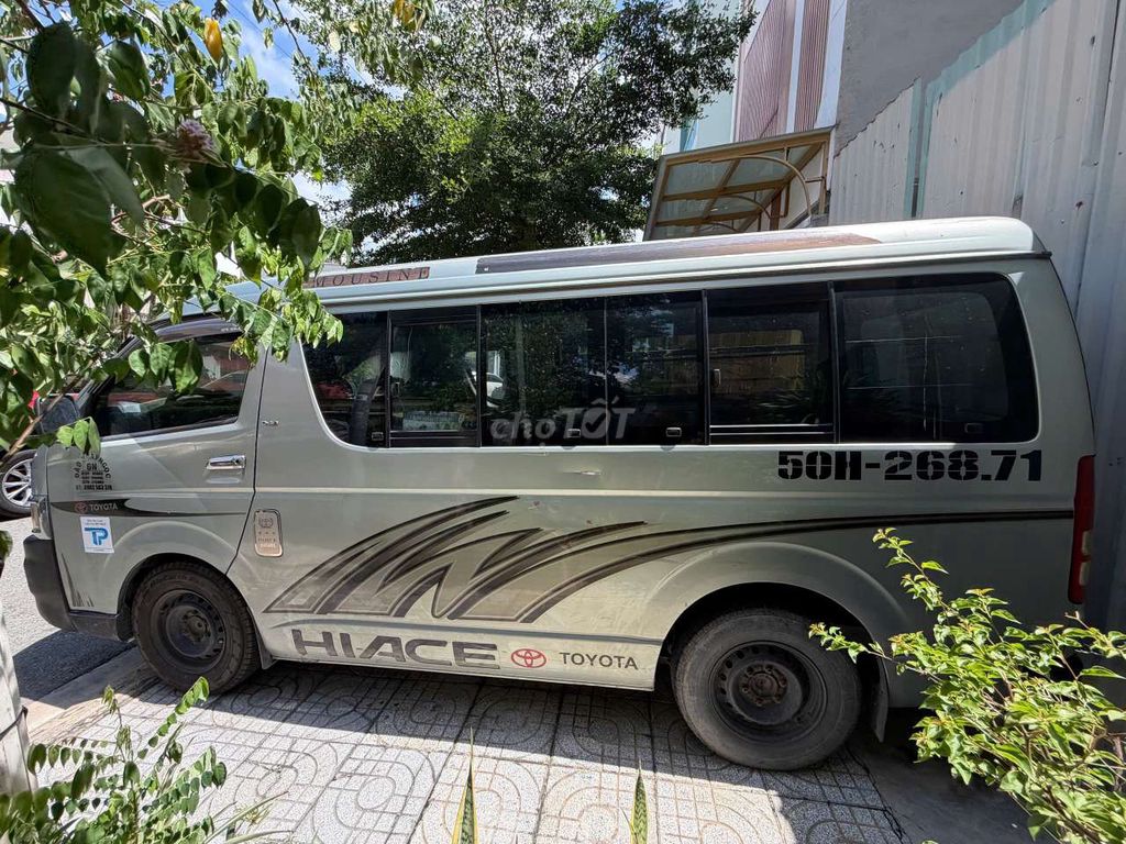 TOYOTA HIACE ДИЗЕЛЬ 2008 - ОДИН ВЛАДЕЛЕЦ - ПРОБЕГ 270 ТЫС.