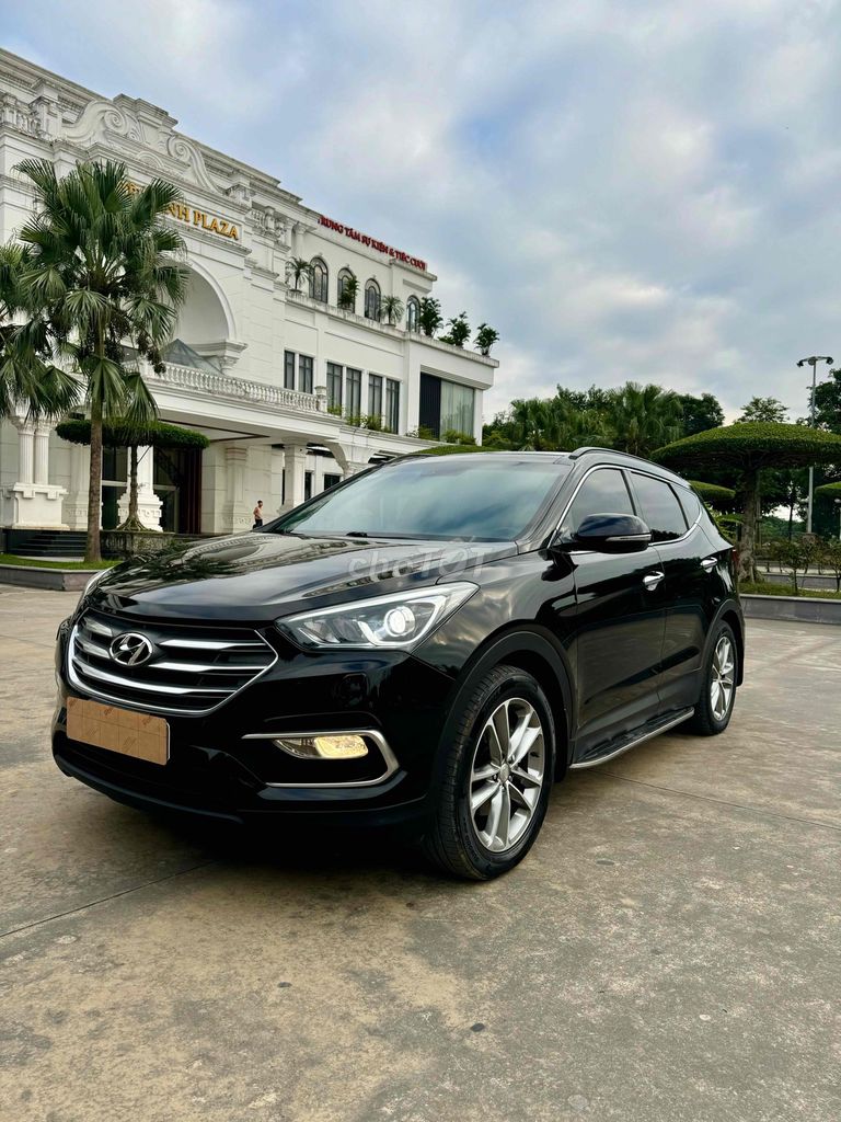 Hyundai SantaFe màu Đen. Mua bán Ô tô tại Huyện Đông Anh Hà Nội được đăng bởi vương văn chung  hình 2