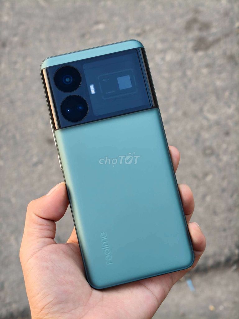 Realme GT5. Mua bán Điện thoại tại Thành phố Thuận An Bình Dương được đăng bởi Nguyễn Mạnh Hoàn hình 1