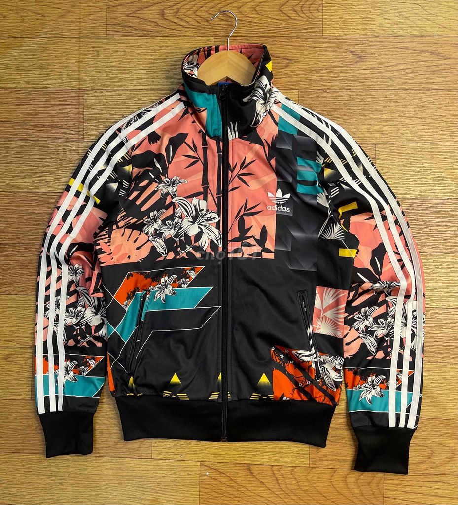 Áo khoác Adidas Nữ Chính Hãng. Mua bán Quần áo tại Huyện Ea H'leo Đắk Lắk được đăng bởi Vi Linh hình 1