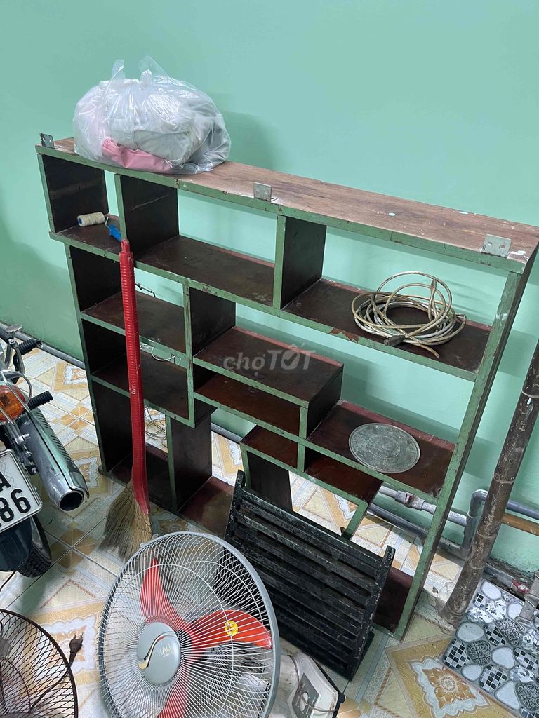 Kệ gỗ Nâu, Xanh 20 năm. Mua bán Tủ, kệ gia đình tại Quận 6 Tp Hồ Chí Minh được đăng bởi Gia Phú Từ hình 1