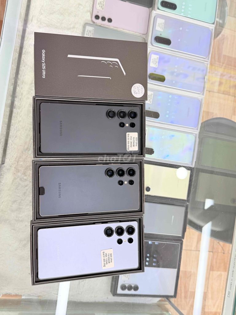 Samsung Galaxy S23 Ultra Đen, Tím. Mua bán Điện thoại tại Thành phố Đồng Xoài Bình Phước được đăng bởi Hoàng  Minh Phụng hình 1