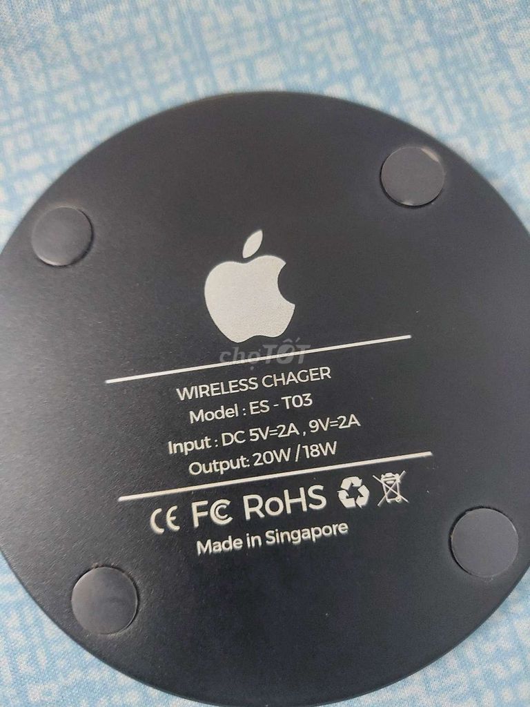 Dư bán Sạc không dây Apple ES-T03 Đen 20W. Mua bán Phụ kiện (Màn hình, Chuột...) tại Thành phố Buôn Ma Thuột Đắk Lắk được đăng bởi Hồ Văn Tèn hình 1