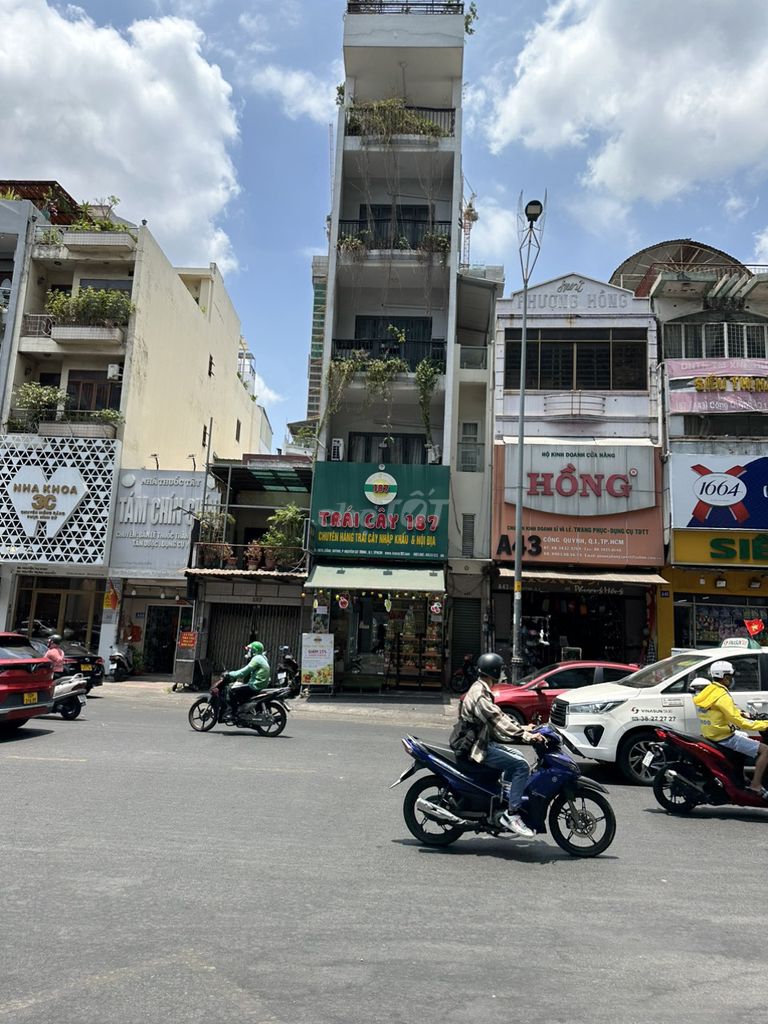 Bán gấp nhà mặt tiền 4 lầu đường Cống Quỳnh, phường Nguyễn Cư Trinh Q1