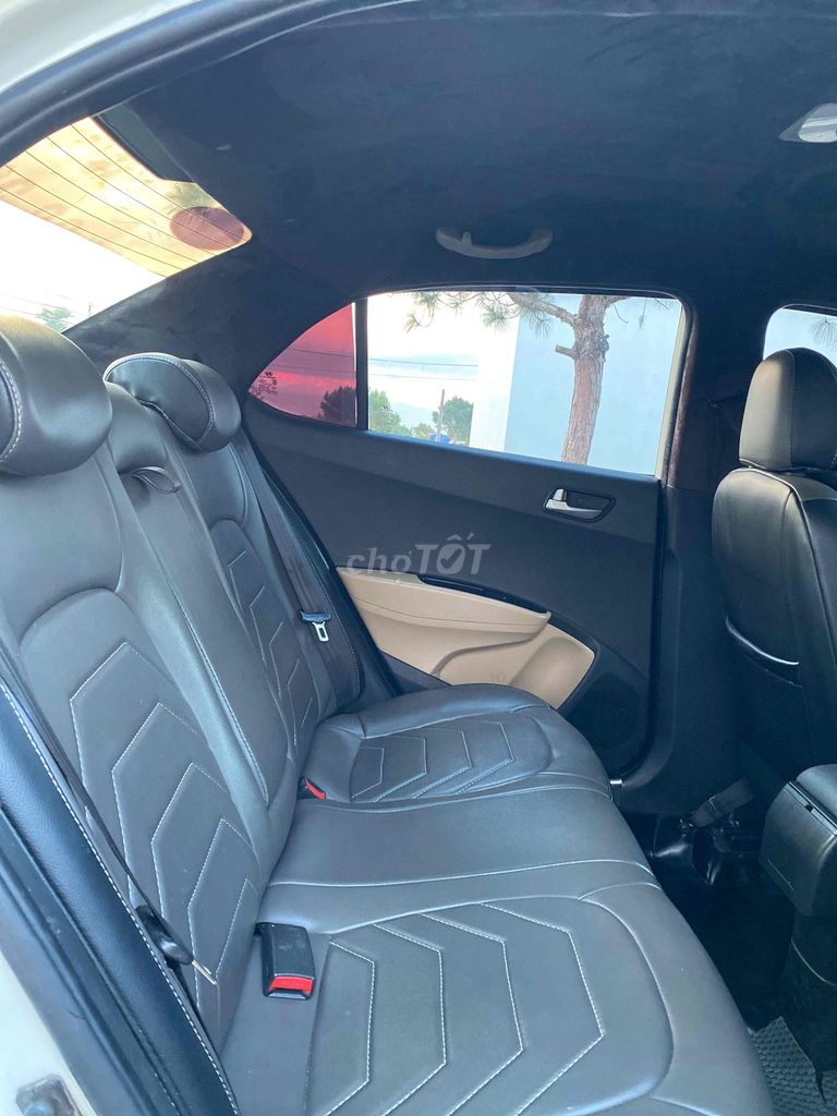 Hyundai Grand i10 2017 Sedan 1.2 MT - 80000 km. Mua bán Ô tô tại Thành phố Pleiku Gia Lai được đăng bởi Vũ ô tô Gia Lai hình 9