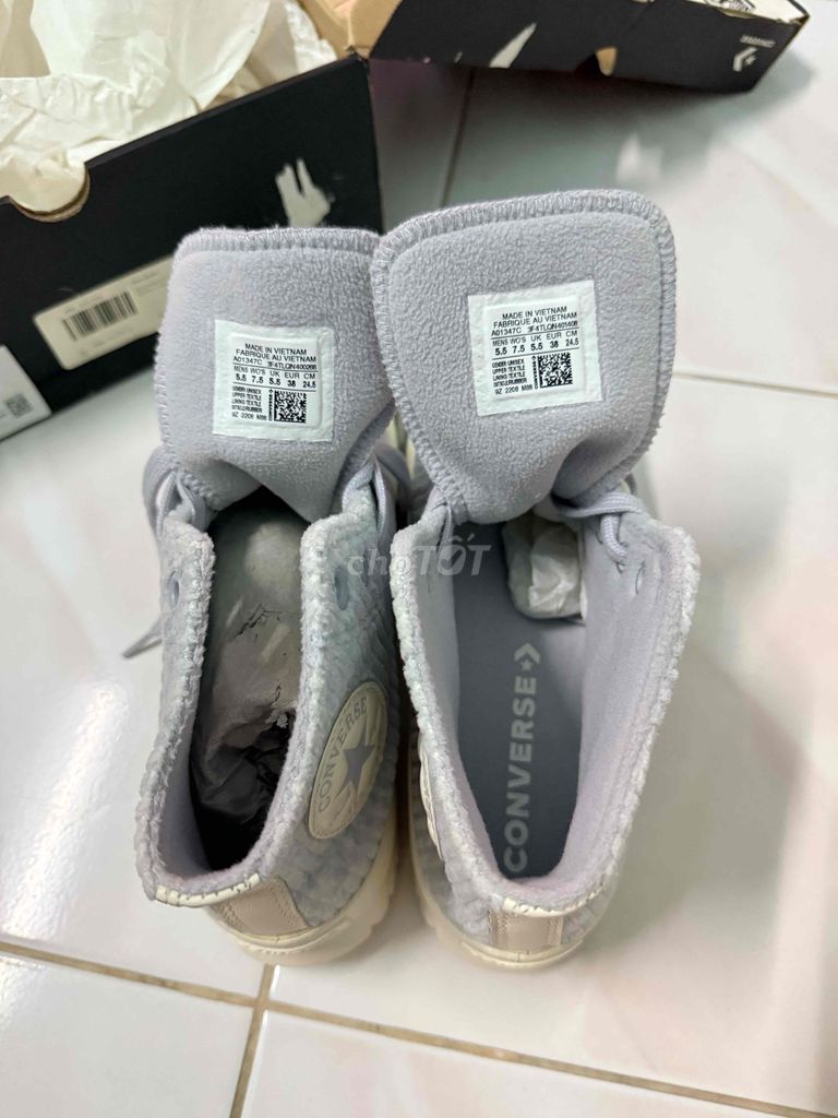 Giày Converse Lugged 2.0 High xách tay Mỹ. Mua bán Giày dép tại Quận Bình Thạnh Tp Hồ Chí Minh được đăng bởi Đỗ Ngọc Mỹ Duyên hình 1