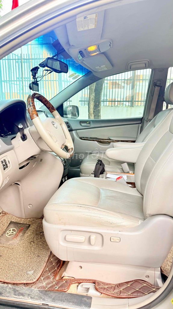 Toyota Sienna 3.5 V6 Nhập Mỹ. Mua bán Ô tô tại Quận Hoàng Mai Hà Nội được đăng bởi Phạm quang đồng hình 11