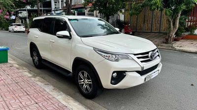 Toyota Fortuner 2017 2.4G  số sàn máy dầu nhập. Mua bán Ô tô tại Huyện Bình Chánh Tp Hồ Chí Minh được đăng bởi TAN THANH AUTO