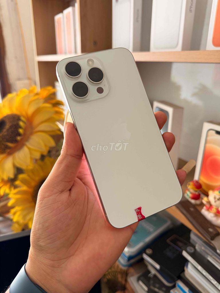 iPhone 15 Pro Max 512GB Trắng. Mua bán Điện thoại tại Thị xã Duy Tiên Hà Nam được đăng bởi Táo Rẻ Đồng Văn hình 1