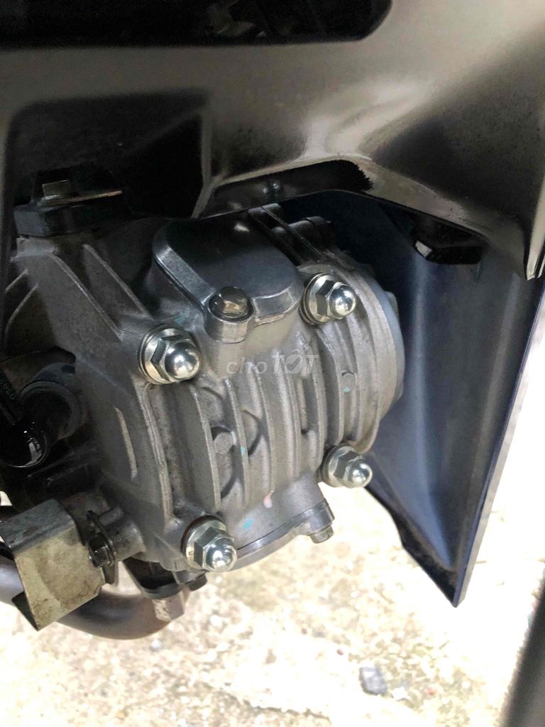 cần bán xe futre 125 2022.   13000 km. Mua bán Xe máy tại Huyện Châu Thành An Giang được đăng bởi Phan Huu Thanh hình 6