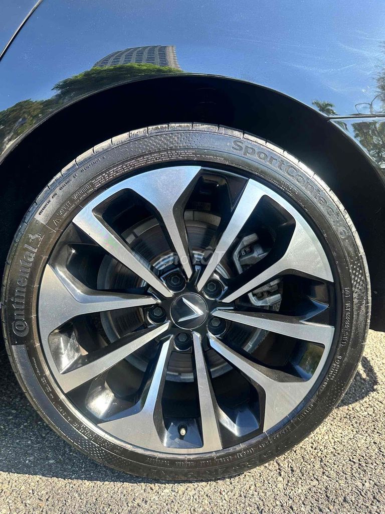 VinFast Lux A2.0 2019 Premium 2.0 AT - 62000 km. Mua bán Ô tô tại Quận Cẩm Lệ Đà Nẵng được đăng bởi Nguyễn Duy hình 21