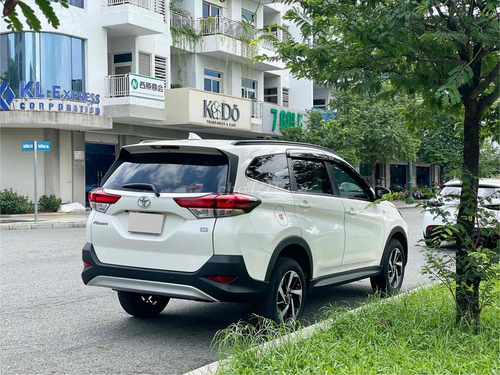 Toyota Rush 2021 Trắng siêu lướt 5.000km cực đẹp. Mua bán Ô tô tại Thành phố Thủ Đức Tp Hồ Chí Minh được đăng bởi Bảo Nam ÔTô hình 3