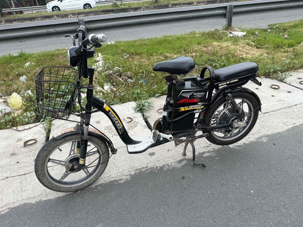 bán xe đạp điện còn êm bình cầm chạy mạnh. Mua bán Xe điện tại Quận Cái Răng Cần Thơ được đăng bởi mua bán trao đổi âm thanh chí công hình 6