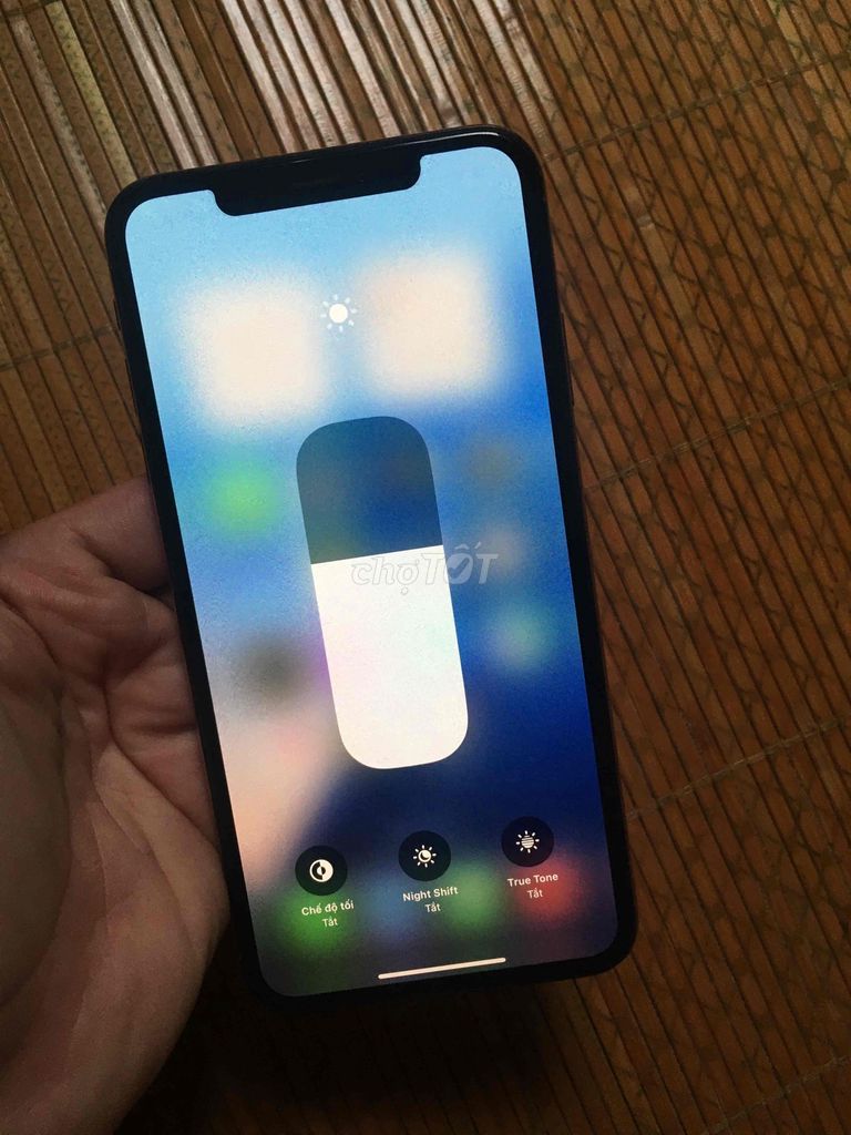 Apple iPhone Xs Max 64GB Vàng đồng Đã sử dụng. Mua bán Điện thoại tại Quận Tây Hồ Hà Nội được đăng bởi Viet hình 1