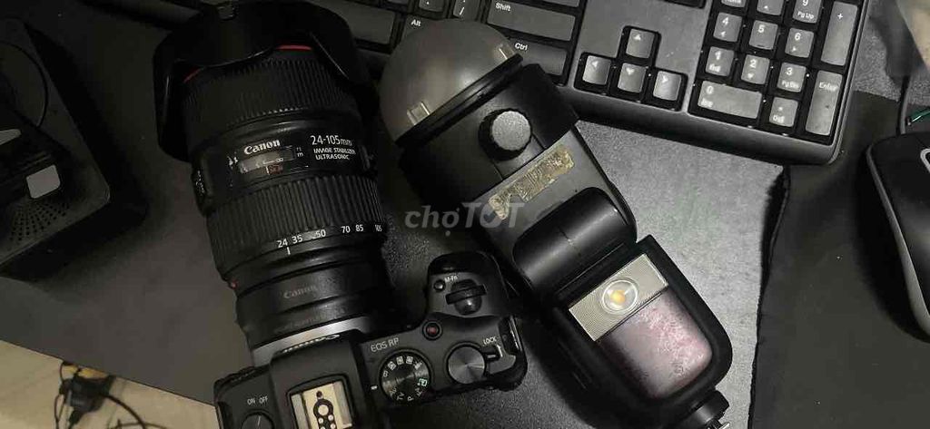 Máy ảnh Canon RP Kit 24-105mm F4 L II USM Đen. Mua bán Máy ảnh, Máy quay tại Thành phố Thuận An Bình Dương được đăng bởi alain nguyễn hình 1