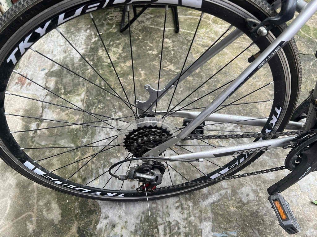 Bán xe đạp mới mua nhưng ít dùng cho anh em. Mua bán Xe đạp tại Thị xã Tân Uyên Bình Dương được đăng bởi Nam hình 5