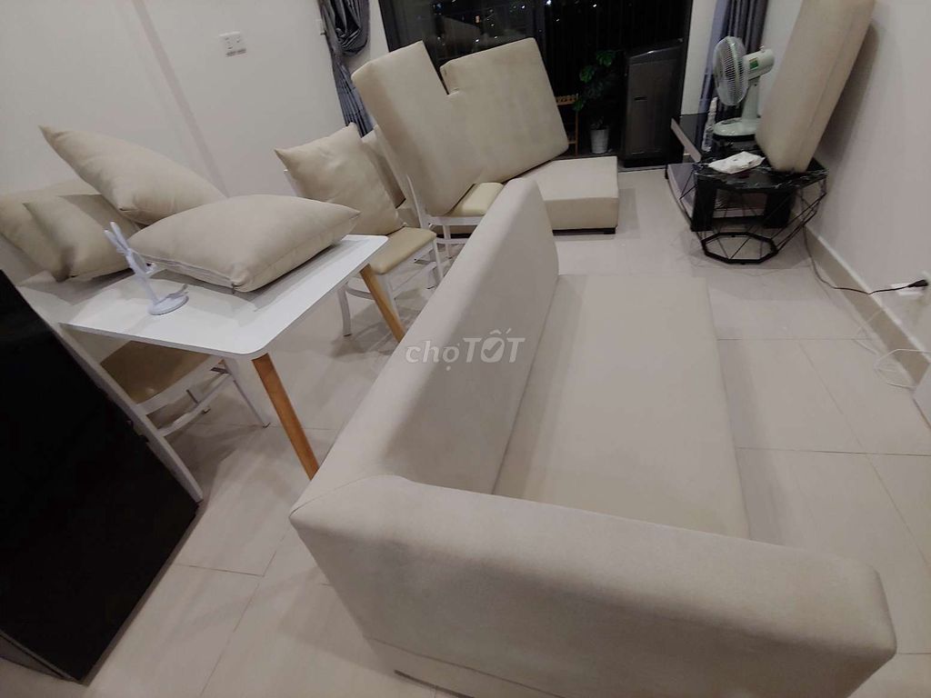 Giặt sofa nệm tại nhà giá rẻ🤩