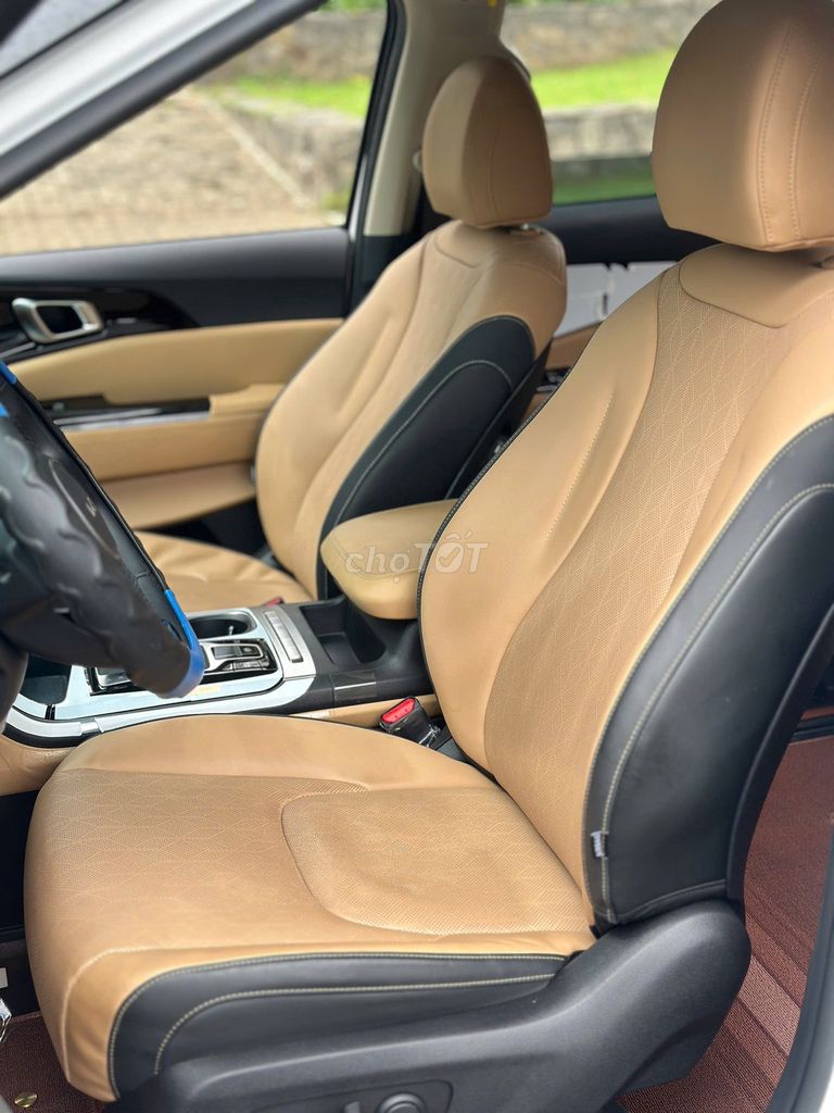 Kia Carnival 2024 Luxury 8 chỗ 11.000km Như Xe Mới. Mua bán Ô tô tại Quận 5 Tp Hồ Chí Minh được đăng bởi Tuấn Sài Gòn Car Auto hình 6