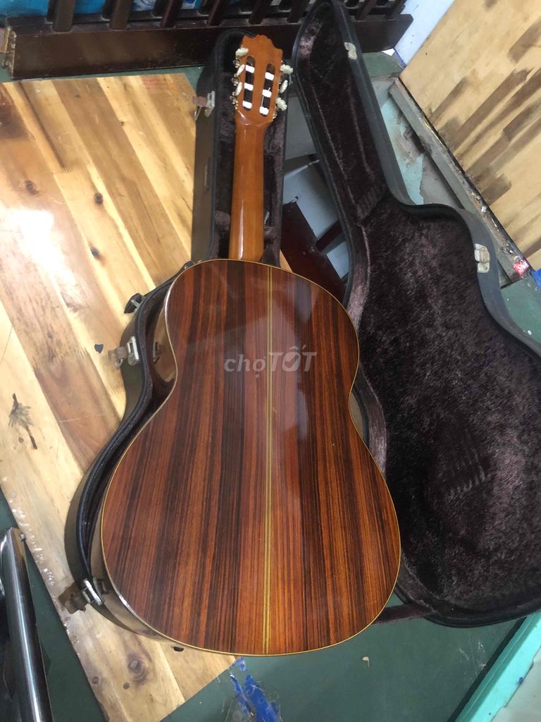 guitar C300 mang từ nhật về (zin nguyên bộ)