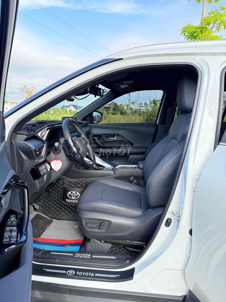 Toyota yaris cross 1.5D CVT 2024  9000km. Mua bán Ô tô tại Huyện Sóc Sơn Hà Nội được đăng bởi 💕💕💕💕💕💕💕 hình 8