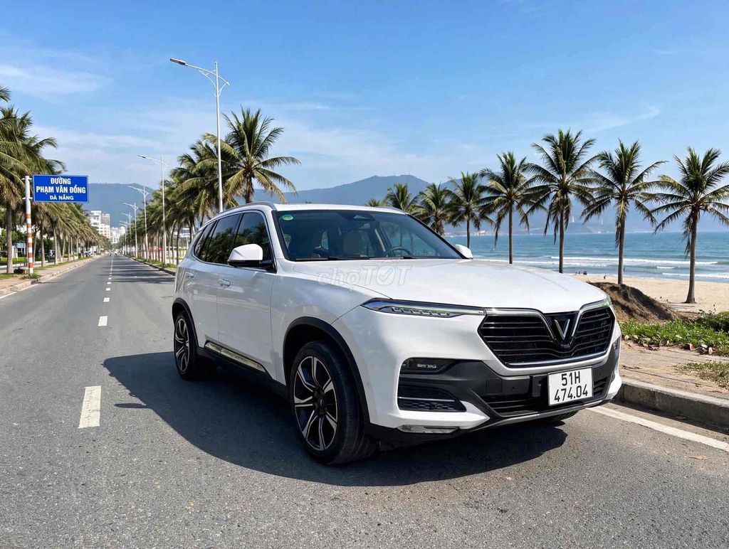 VinFast LUX SA2.0 2020 Full Premium Белый