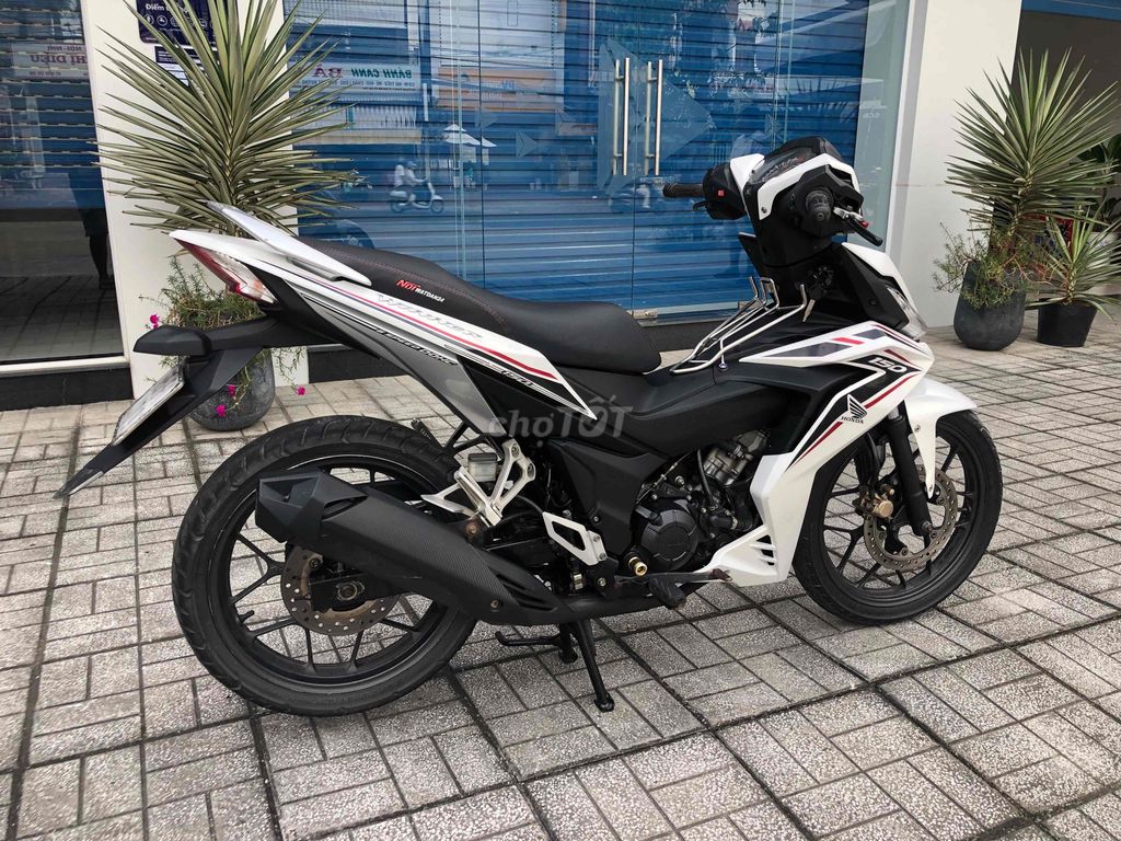 Honda Winner V1 2017 150 Trắng đen. Mua bán Xe máy tại Quận Thốt Nốt Cần Thơ được đăng bởi Nguyễn Văn Hải hình 7