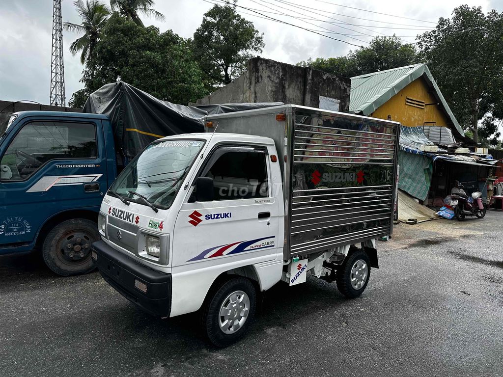 Cần bán xe suzuki thùng kín đẹp như hình