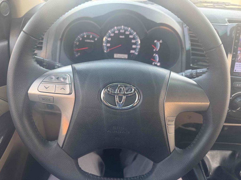Toyota Fortuner 2015 2.5G 4x2 - 15000 km. Mua bán Ô tô tại Huyện Yên Thành Nghệ An được đăng bởi Tuan Nguyen hình 7