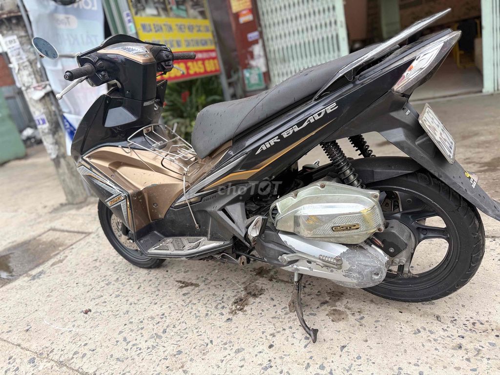 Honda Air Blade 2014 в отличном родном состоянии, тихий, недорого