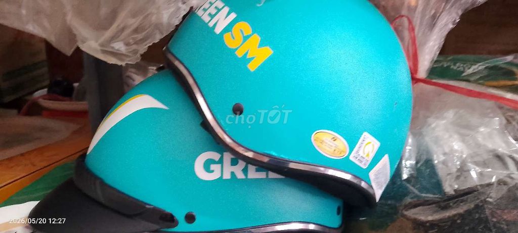 Mũ bảo hiểm Xanh SM Xanh ngọc. Mua bán Phụ kiện thời trang khác tại Huyện Hoài Đức Hà Nội được đăng bởi Đức Nguyễn hình 1