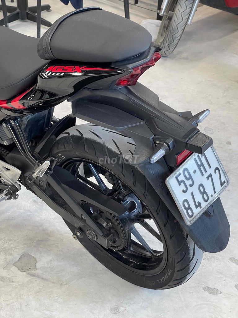 🛵 BÁN NHANH: SUZUKI -  GSX-R150 - ĐỜI 2021 🔥. Mua bán Xe máy tại Thành phố Thủ Đức Tp Hồ Chí Minh được đăng bởi iMotorbike Tiến Lộc hình 17