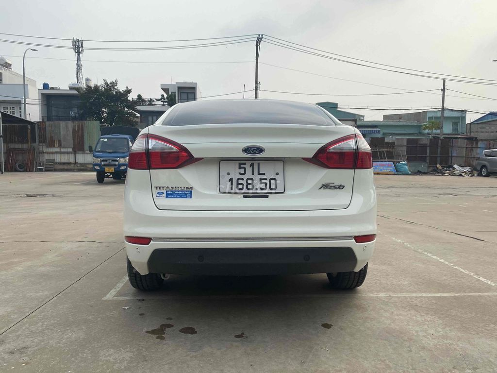 Ford Fiesta Titanium 2015. Mua bán Ô tô tại Quận Tân Phú Tp Hồ Chí Minh được đăng bởi Thành Dũng hình 3