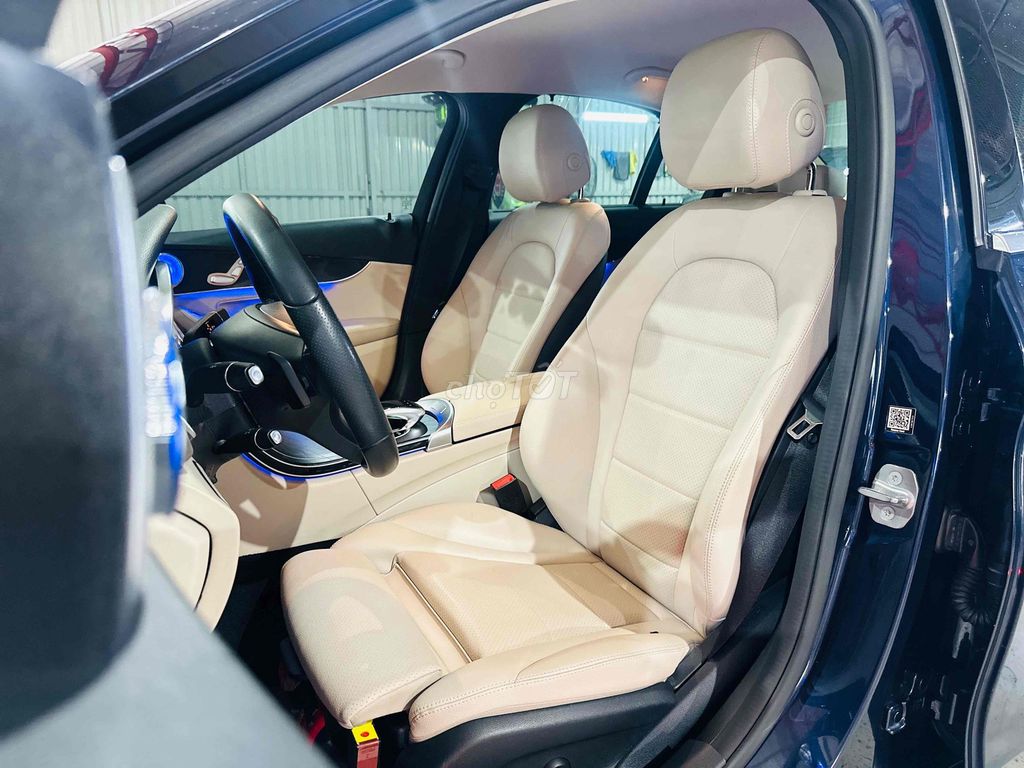 Mercedes Benz C200 Xanh/Kem 2017 LÊN NHIỀU ĐỒ CHƠI. Mua bán Ô tô tại Thành phố Thủ Đức Tp Hồ Chí Minh được đăng bởi Hứa Bửu hình 9