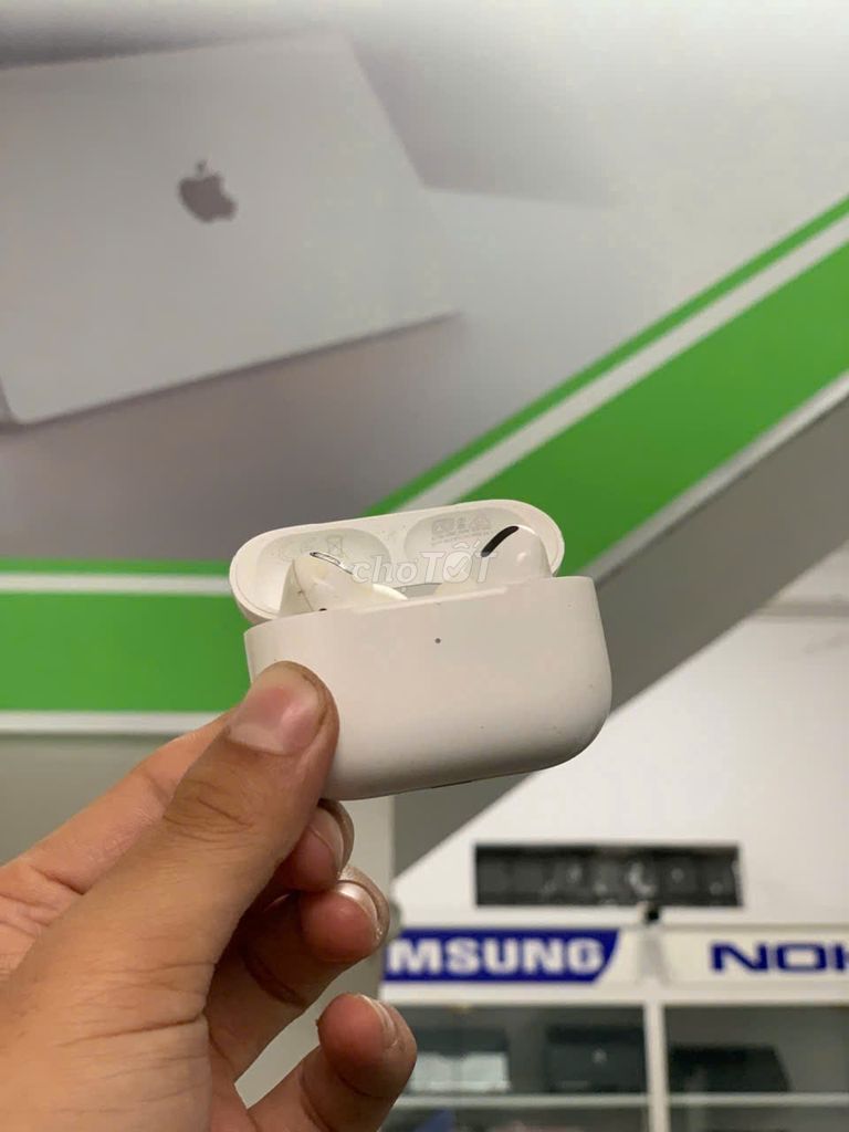 AirPods Pro 1 , CHÍNH HÃNG. Mua bán Tivi, Âm thanh tại Thành phố Buôn Ma Thuột Đắk Lắk được đăng bởi DỊCH VỤ CẦM ĐỒ PHÚT 89  hình 4