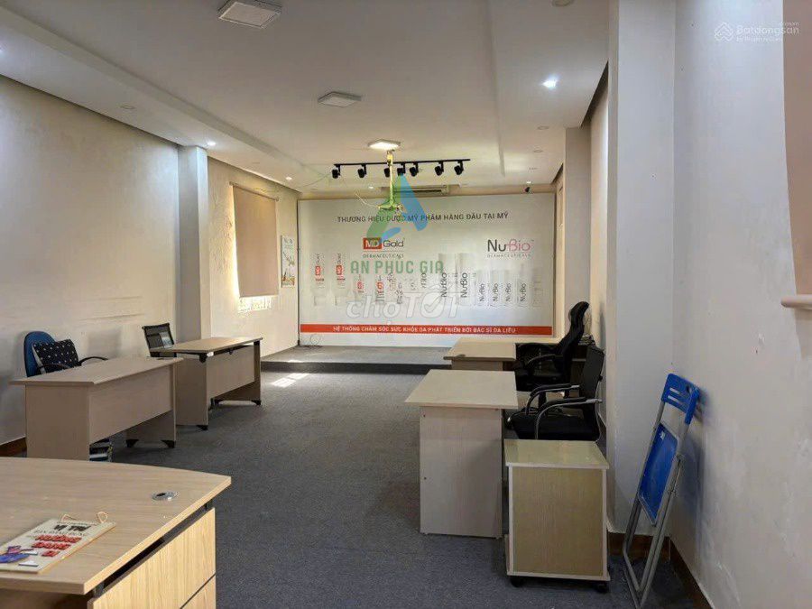 Rent · 8 bd · 126 м² · Quận Hải Châu, ул. Đường Pasteur