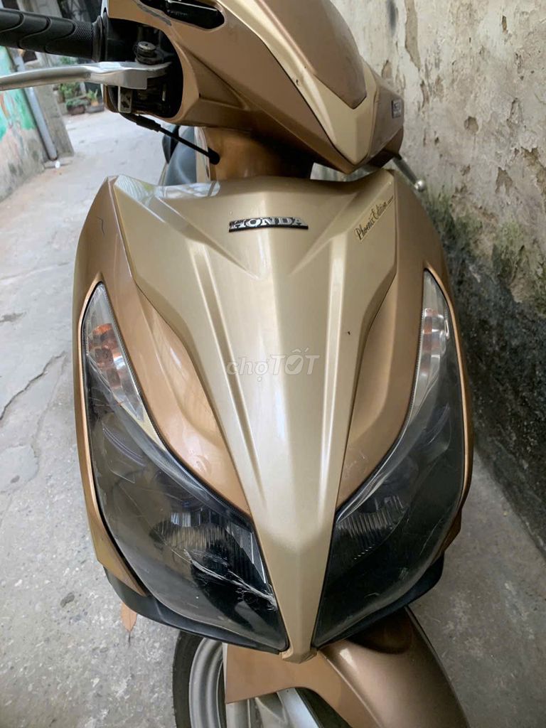 Bán ari blafe125 3d vàng đồng 2016. Mua bán Xe máy tại Quận Hoàng Mai Hà Nội được đăng bởi Minhtuan hình 6