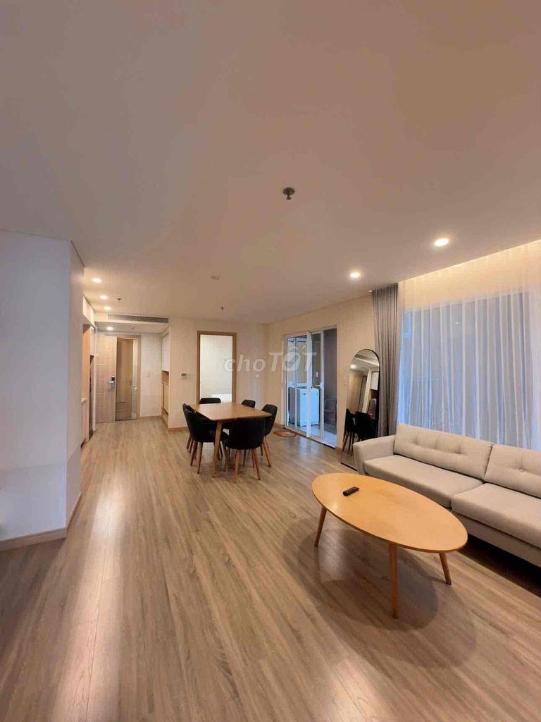 Căn hộ 2PN F Home Toà A, view sông Hàn