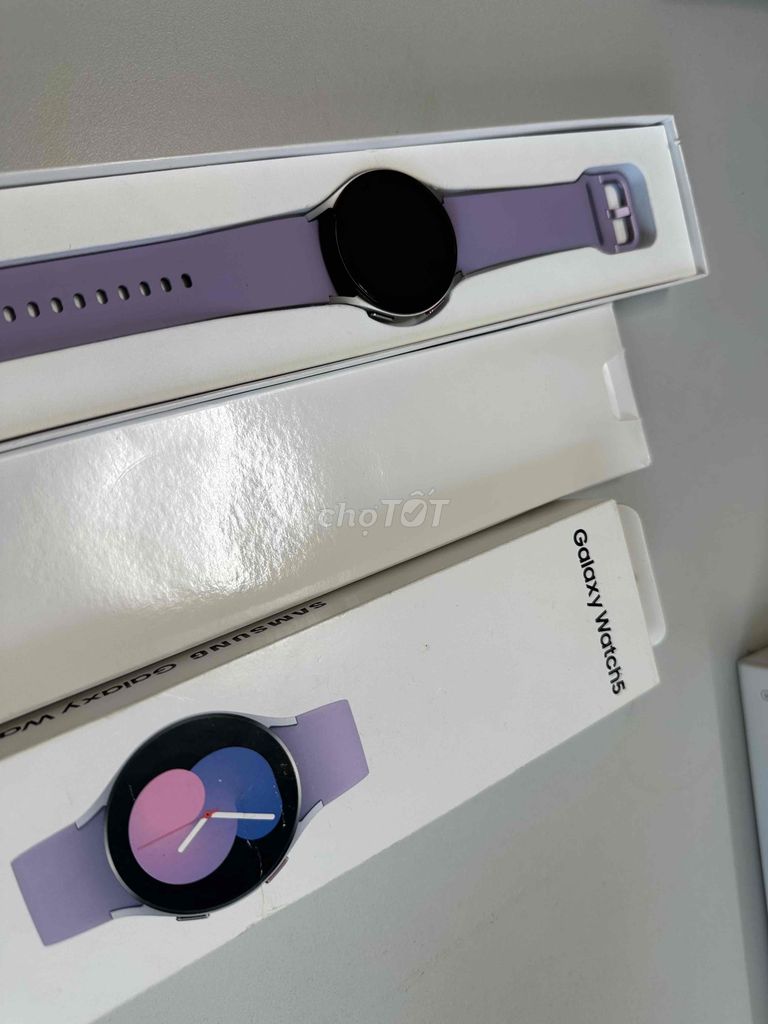 Samsung Watch 5 Silver 40mm GPS SSVN Fullbox