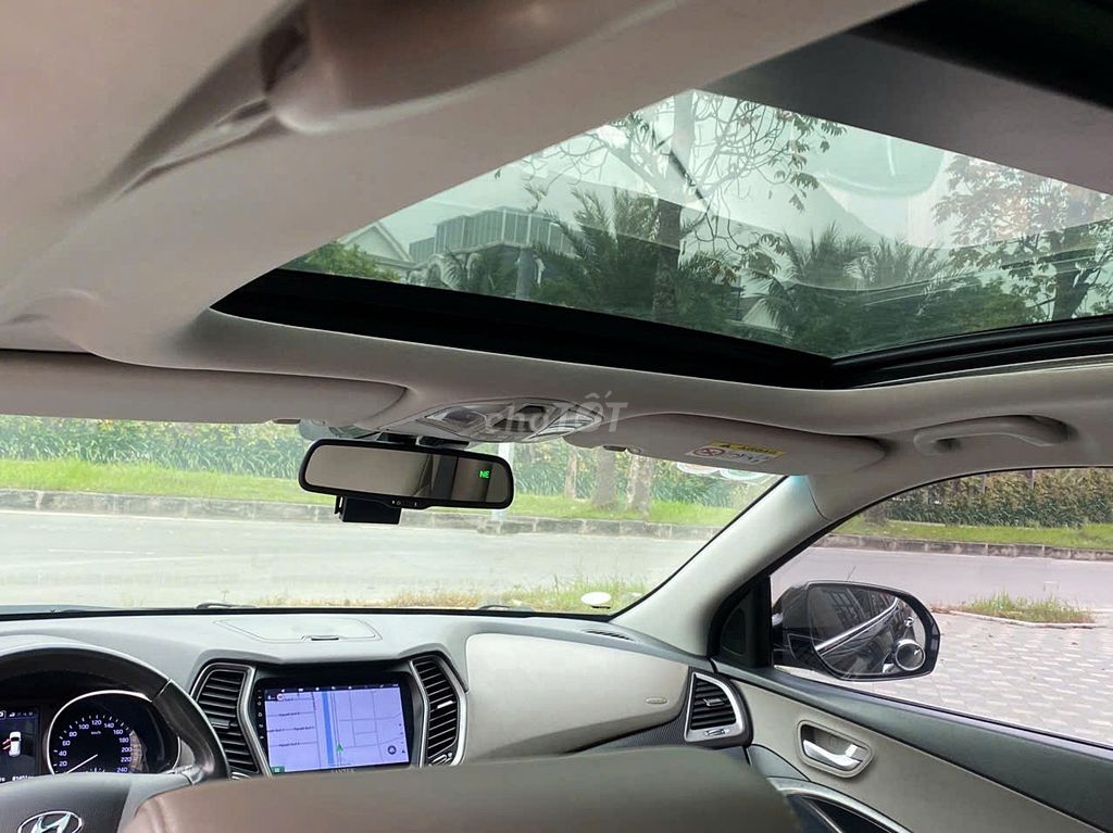 Hyundai Santa Fe 2022 Premium HTRAC. Mua bán Ô tô tại Quận Long Biên Hà Nội được đăng bởi VIETNAM OTO hình 16