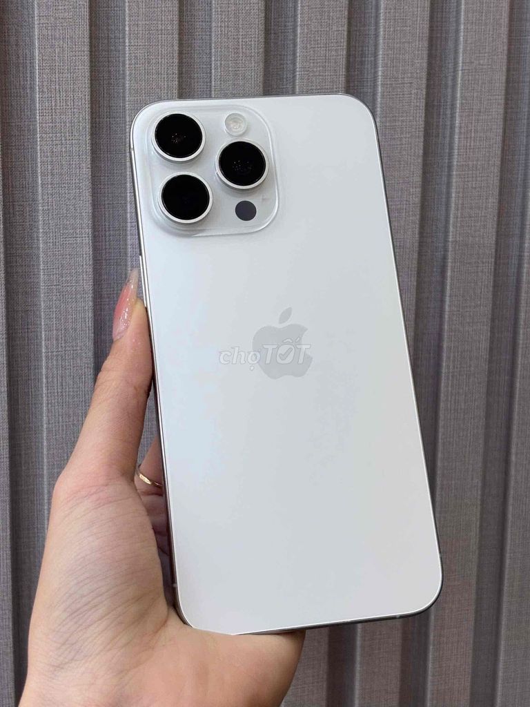iPhone 15 Pro Max 512GB Trắng 99% Pin 96 Qte 92929. Mua bán Điện thoại tại Quận Ninh Kiều Cần Thơ được đăng bởi Quý Mobile Cần thơ hình 1