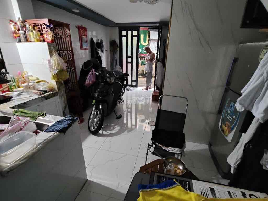 Nhà 3tấm đẹp sử dụng 60m2 ngay Đầm Sen Quận 11 đường Hoà Bình. Mua bán nhà ở tại Quận 11 Tp Hồ Chí Minh được đăng bởi Bùi Trí Đạt hình 5