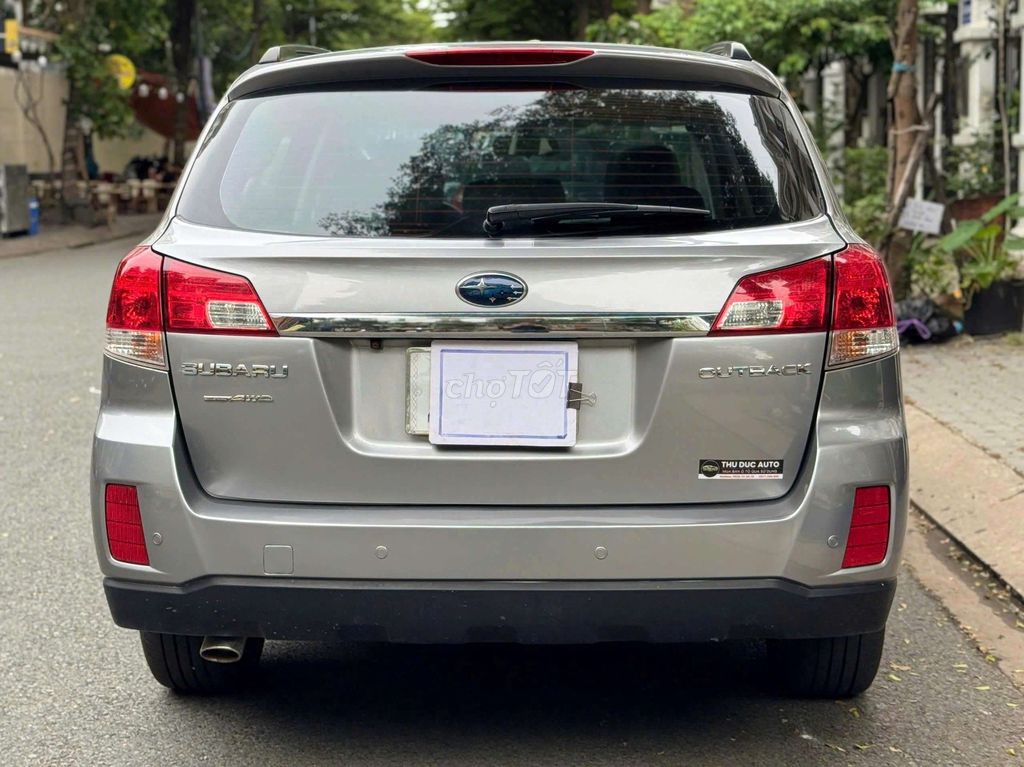 Chính chủ bán Subara Outback 2.5i 2010 một chủ. Mua bán Ô tô tại Quận Gò Vấp Tp Hồ Chí Minh được đăng bởi PHẠM VIỆT hình 5
