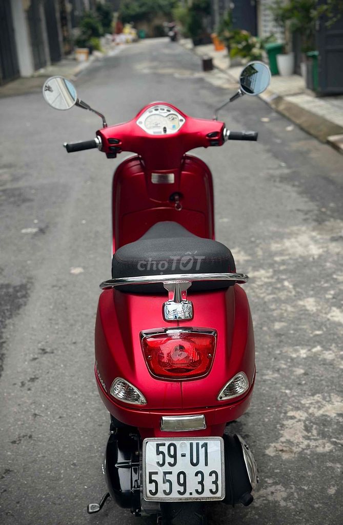 🌈Piaggio Vespa 125 Fi Phun Xăng Bstp Chất Xe Zin. Mua bán Xe máy tại Quận Gò Vấp Tp Hồ Chí Minh được đăng bởi Xe Máy Hiệp Phát hình 6