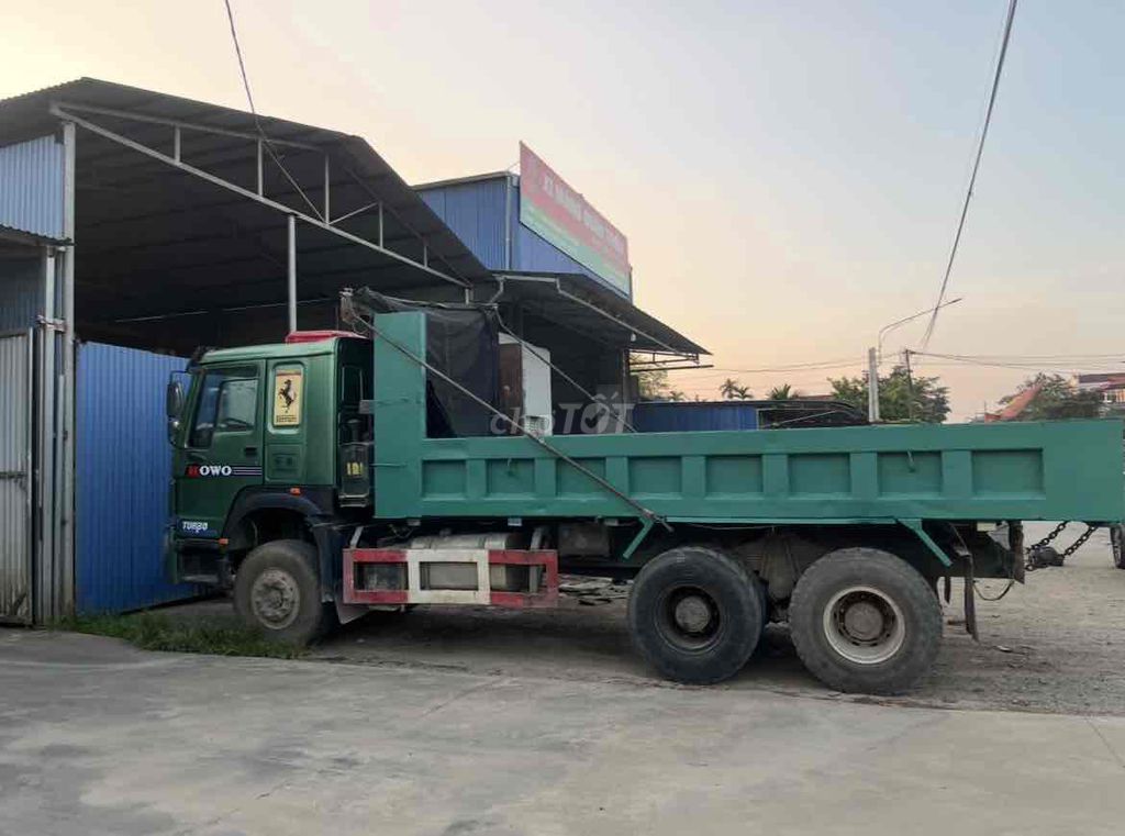 gia đình cần bán xe howwo 2014 thung 6m. Mua bán Xe tải, xe ben tại Huyện Phú Lương Thái Nguyên được đăng bởi Nguyễn Đức anh hình 1