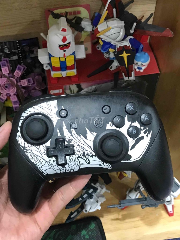 Tay cầm chơi game Nintendo Pro Controller Đen. Mua bán Thiết bị chơi game tại Quận Đống Đa Hà Nội được đăng bởi Hạo Thiên hình 1