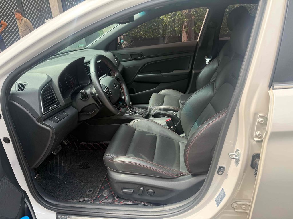 Hyundai Elantra 2019 1.6AT Sport - 56000 km. Mua bán Ô tô tại Quận Bình Tân Tp Hồ Chí Minh được đăng bởi nguyễn thuần  hình 10
