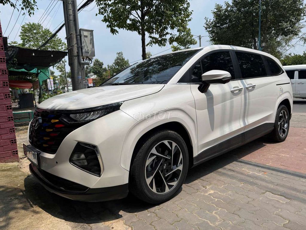 Hyundai Custin Đặc biệt 2.0 Turbo 2024 Белый
