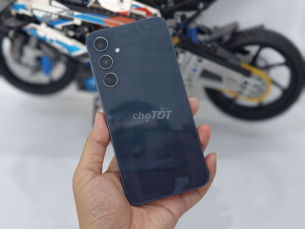 Samsung Galaxy A35 5G 8GB/128GB Xám Đã sử dụng. Mua bán Điện thoại tại Quận Ninh Kiều Cần Thơ được đăng bởi Lê Khang hình 1